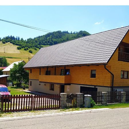 Chalupa Prazenica Liptovske Revuce Екстер'єр фото