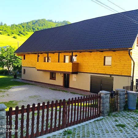 Chalupa Prazenica Liptovske Revuce Екстер'єр фото